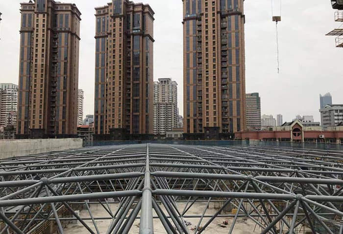 南昌螺栓球网架结构